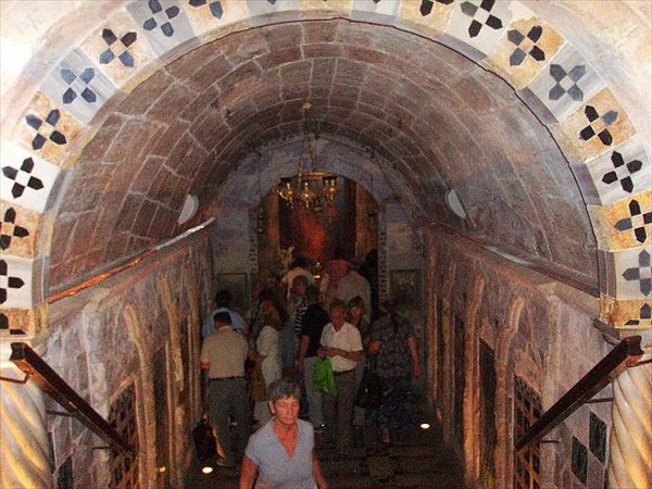 048-Назарет-церковь архангела Гавриила- тоннель к роднику Марии